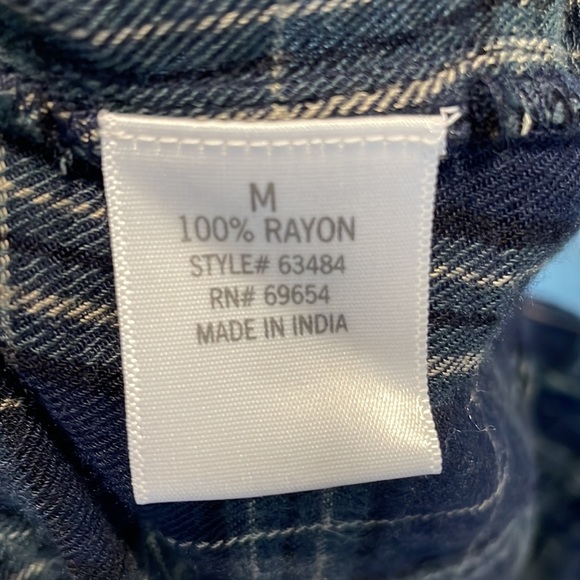 Plaid Francesca’s Top - Picture 6 of 6